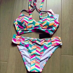 NWT wrap front halter bikini